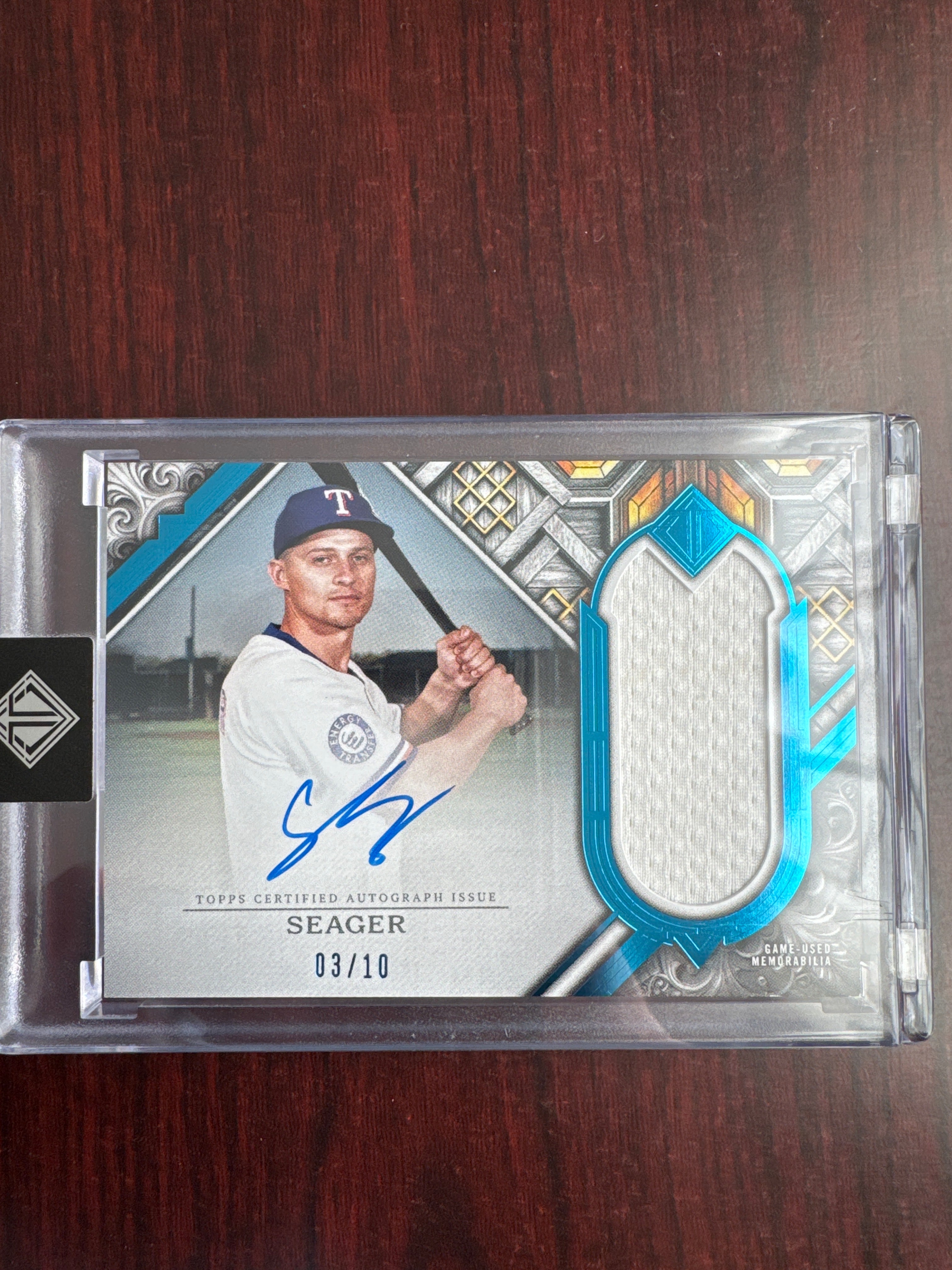 2025 Topps Transcendent Corey Seager TCAR-CS Auto Relic Variation 03/10